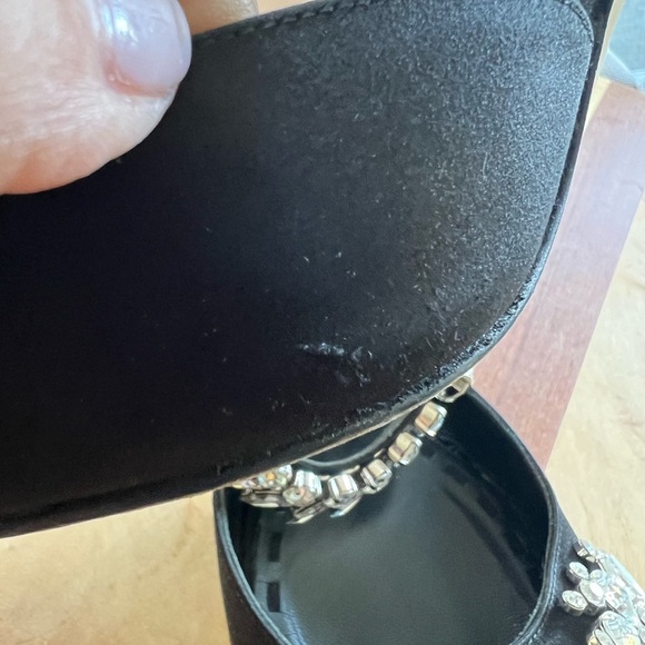 Manolo Blahnik Lurum Satin Mules - Picture 8 of 10